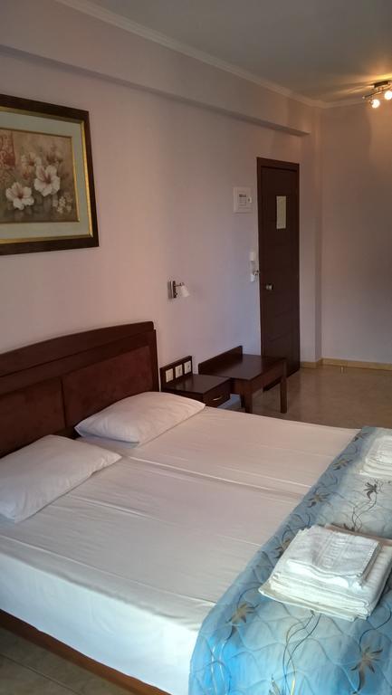 Enalion Aparthotel Olympiakí Aktí Buitenkant foto