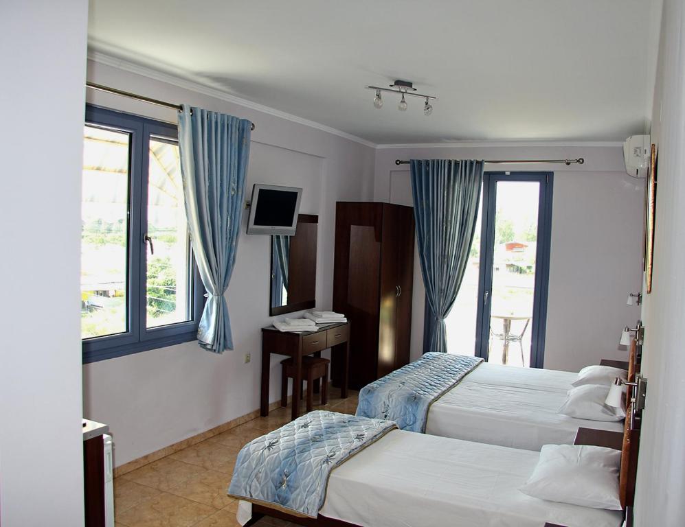 Enalion Aparthotel Olympiakí Aktí Buitenkant foto