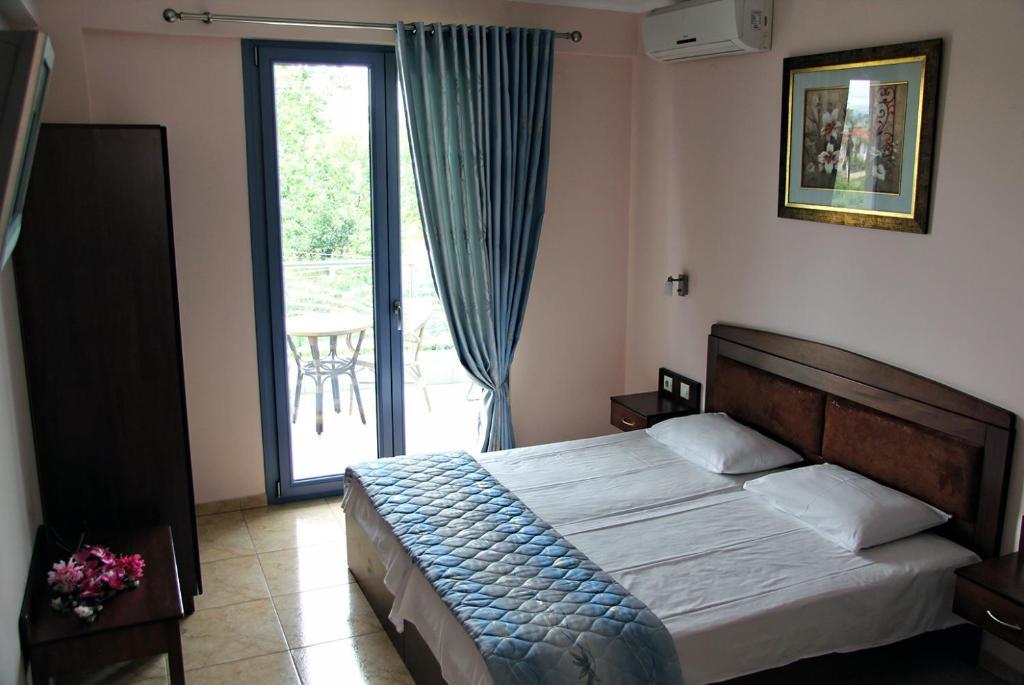 Enalion Aparthotel Olympiakí Aktí Buitenkant foto