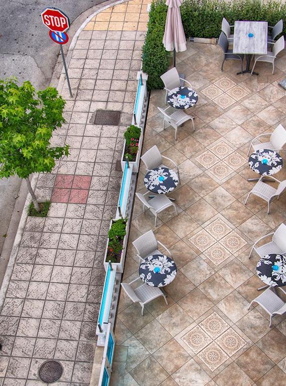 Enalion Aparthotel Olympiakí Aktí Buitenkant foto