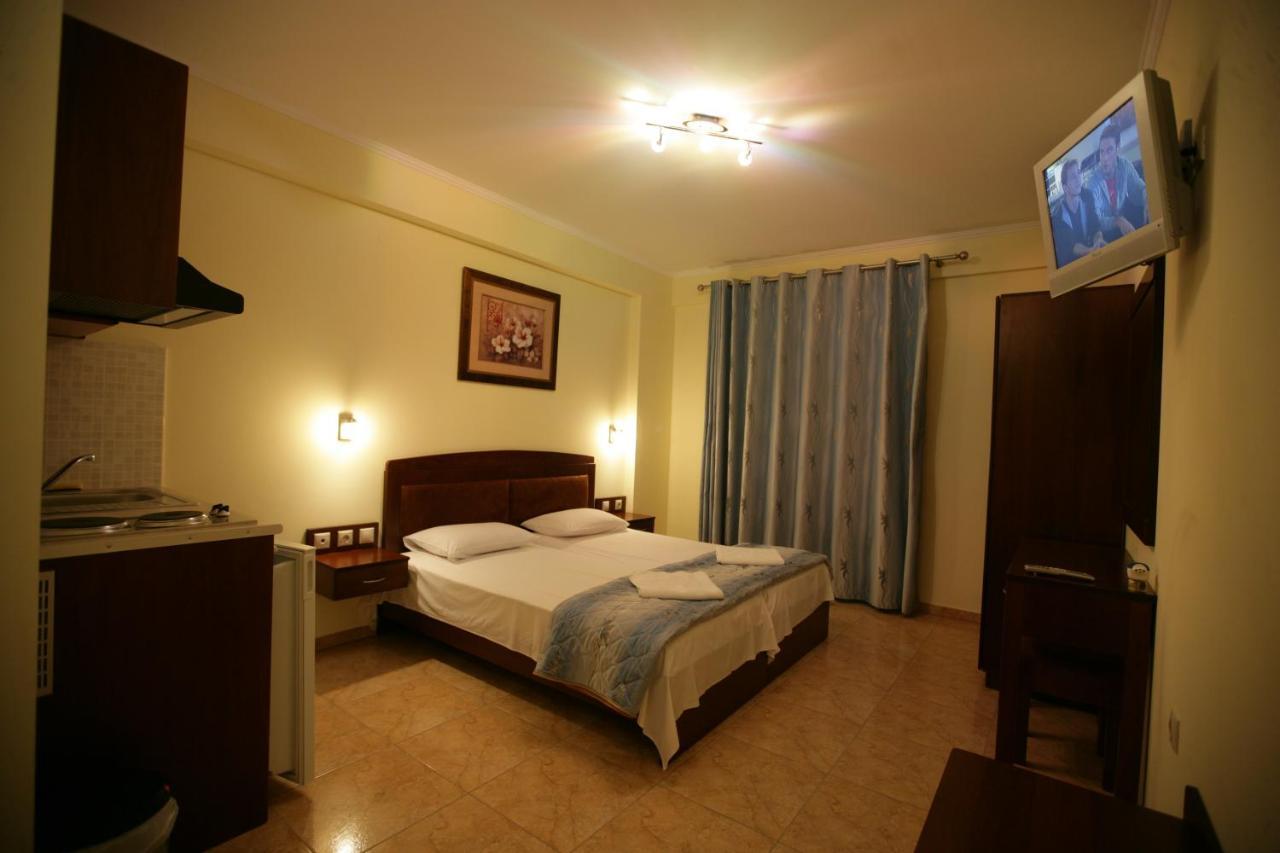 Enalion Aparthotel Olympiakí Aktí Kamer foto